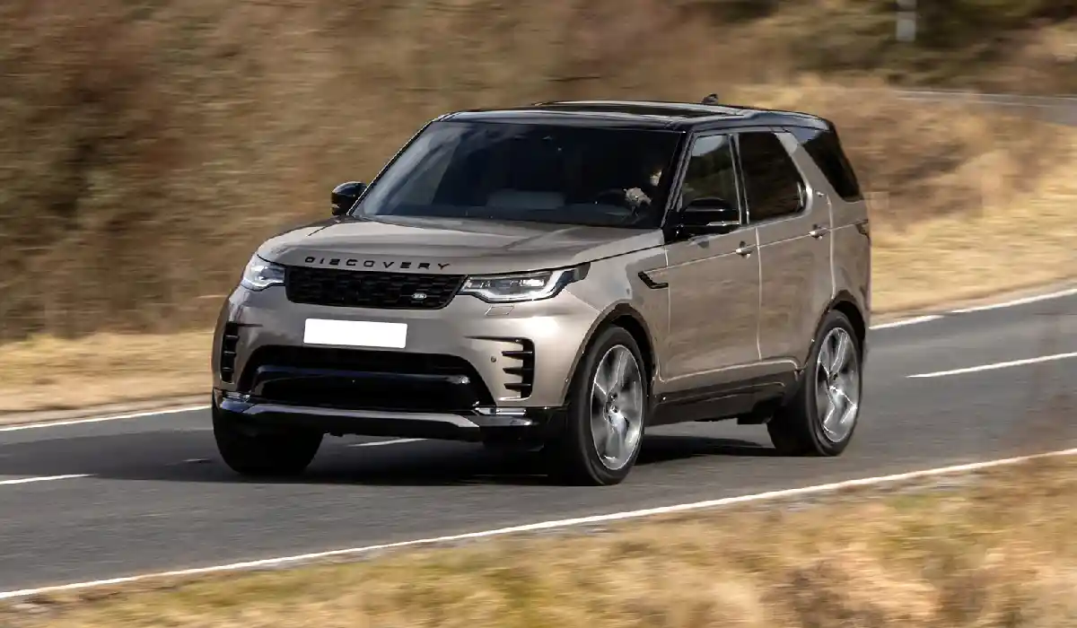 Land Rover - Discovery S P300 - Luxury Car Rentals - Preowned Luxury Car - Exclusive Concierge Club.webp